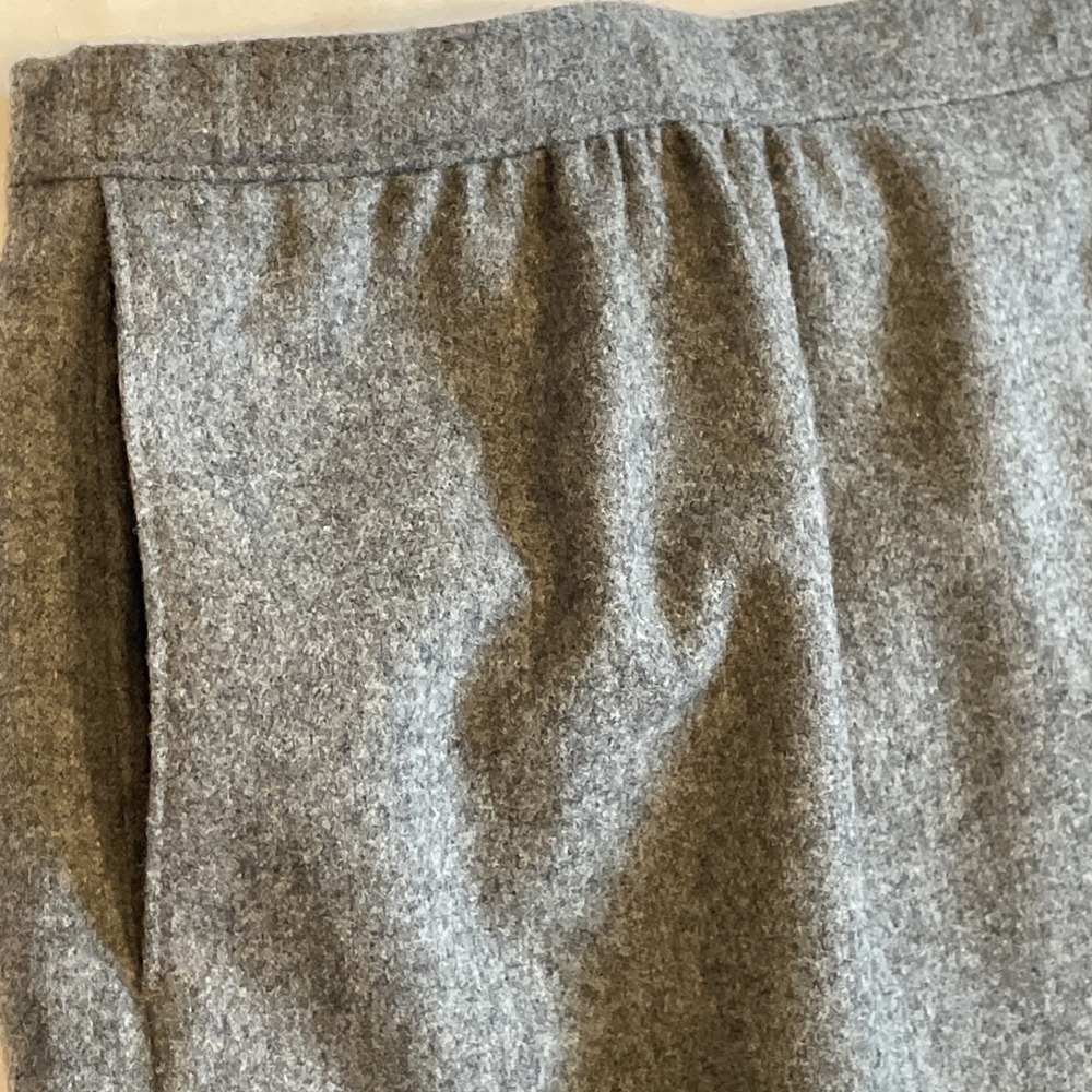 Vintage Pendleton Gray Skirt 100% Virgin Wool Size 18 Pockets Lined Made In USA - Picture 7 of 16